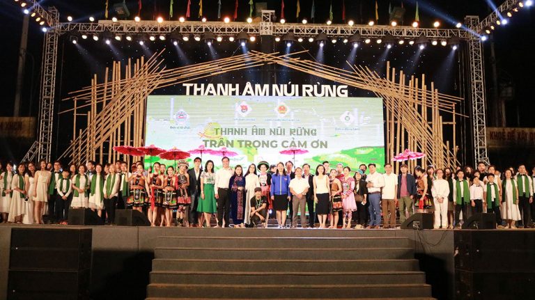 Emime đồng hành cùng quỹ khăn ấm cho em chương trình Thanh Âm Xanh 30 Netok